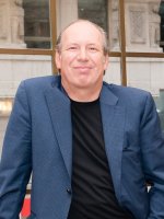 das Foto zeigt Hans Zimmer